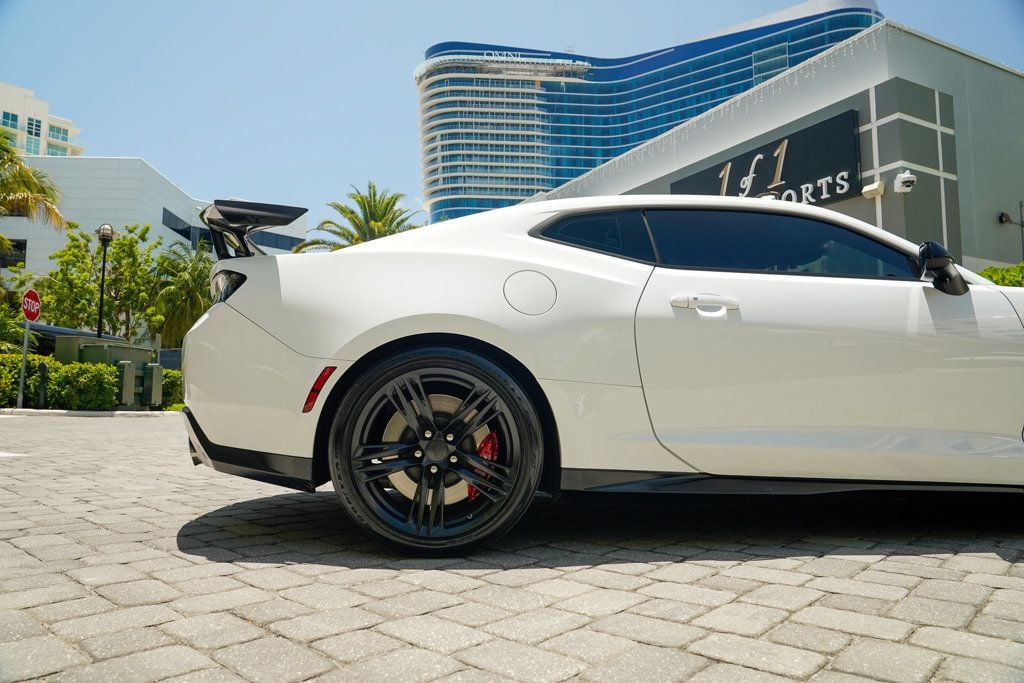 2018 Chevrolet Camaro Coupe ZL1 photo 18