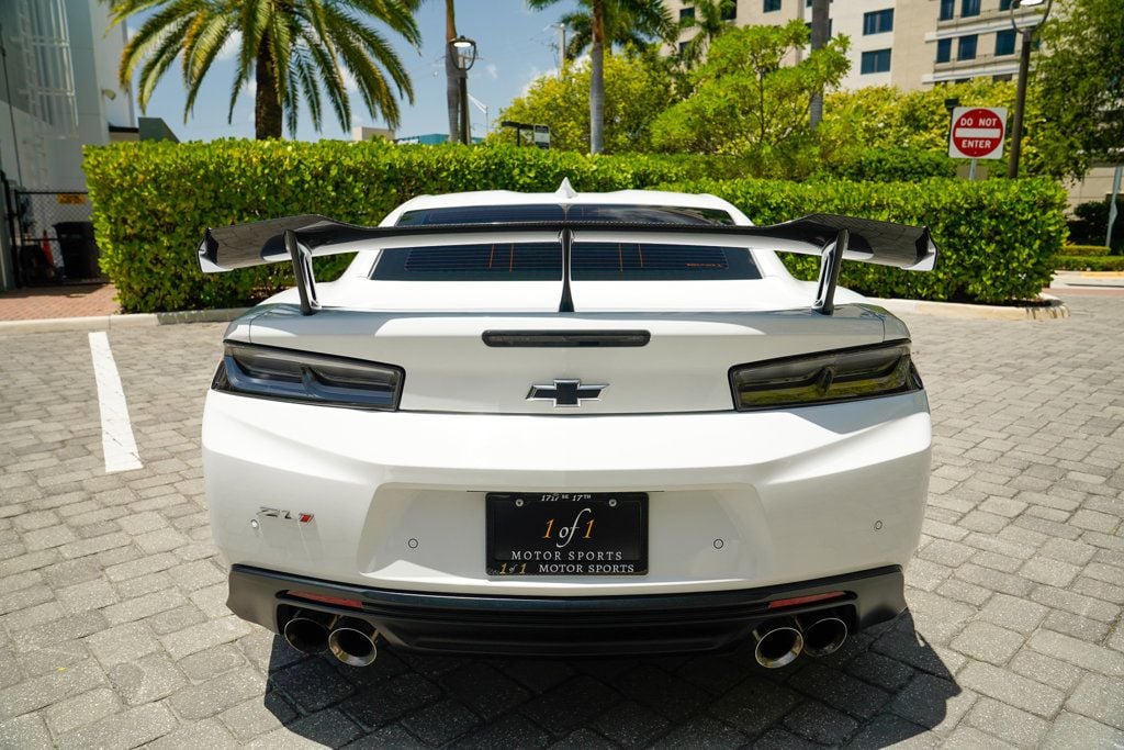 2018 Chevrolet Camaro Coupe ZL1 photo 23