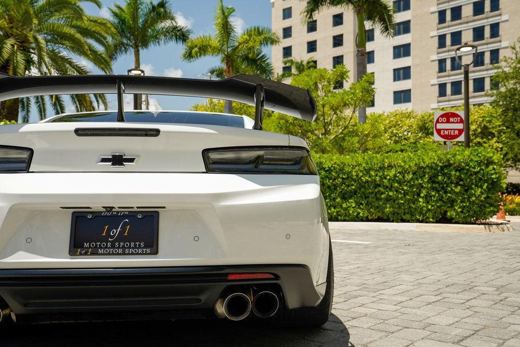 2018 Chevrolet Camaro Coupe ZL1 photo 25