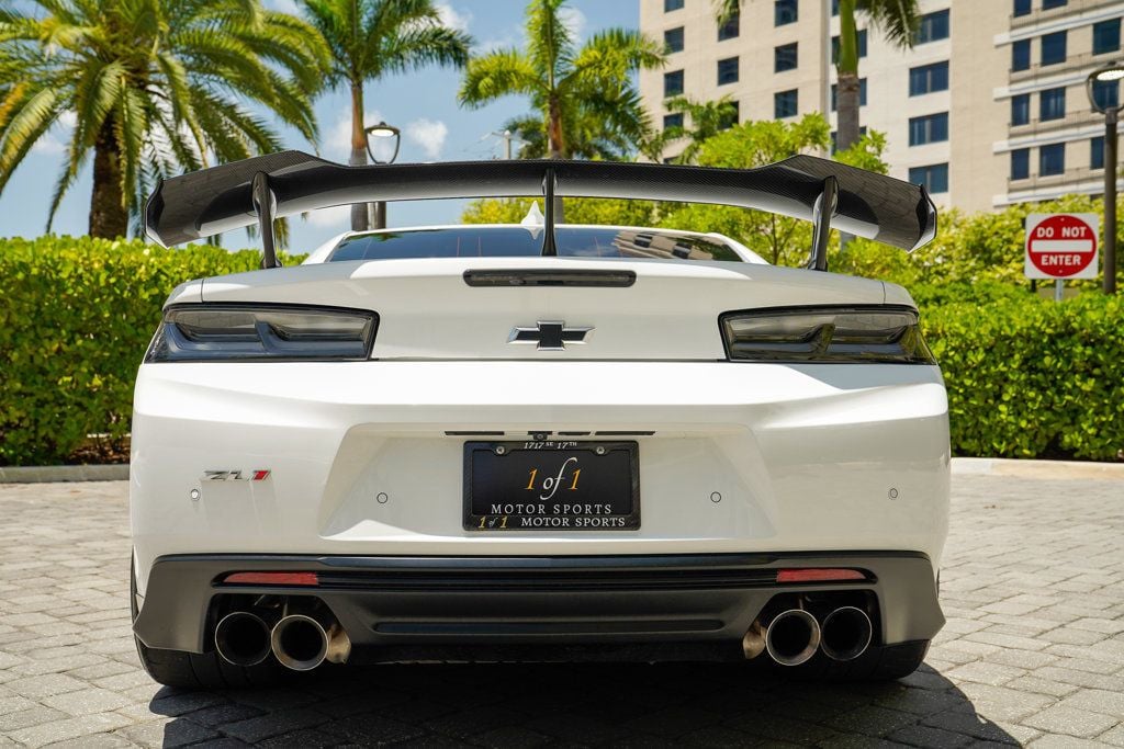 2018 Chevrolet Camaro Coupe ZL1 photo 26