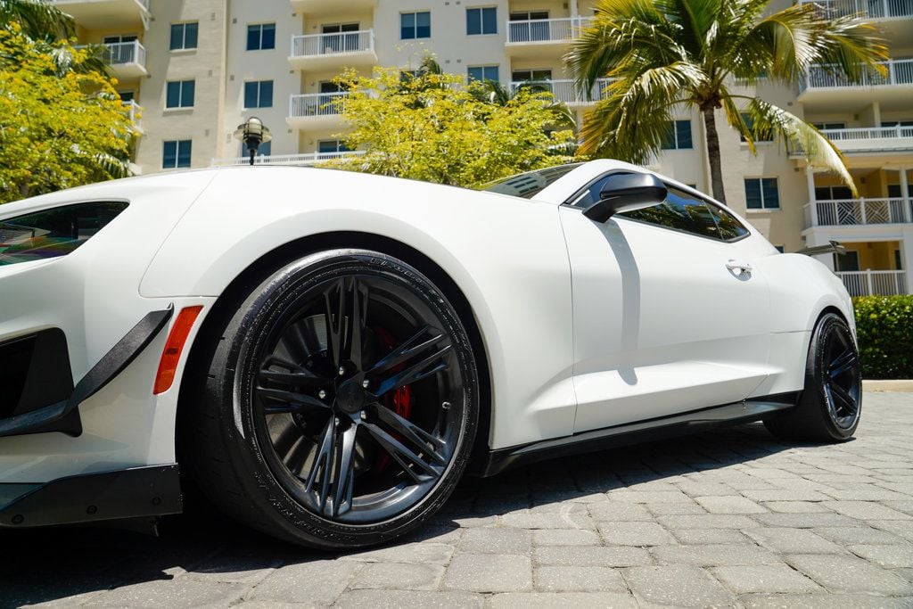 2018 Chevrolet Camaro Coupe ZL1 photo 35