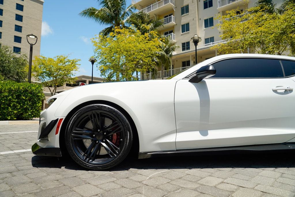 2018 Chevrolet Camaro Coupe ZL1 photo 36