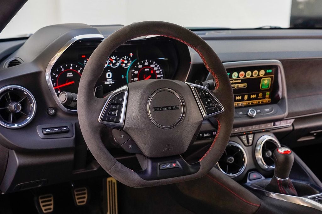 2018 Chevrolet Camaro Coupe ZL1 photo 52