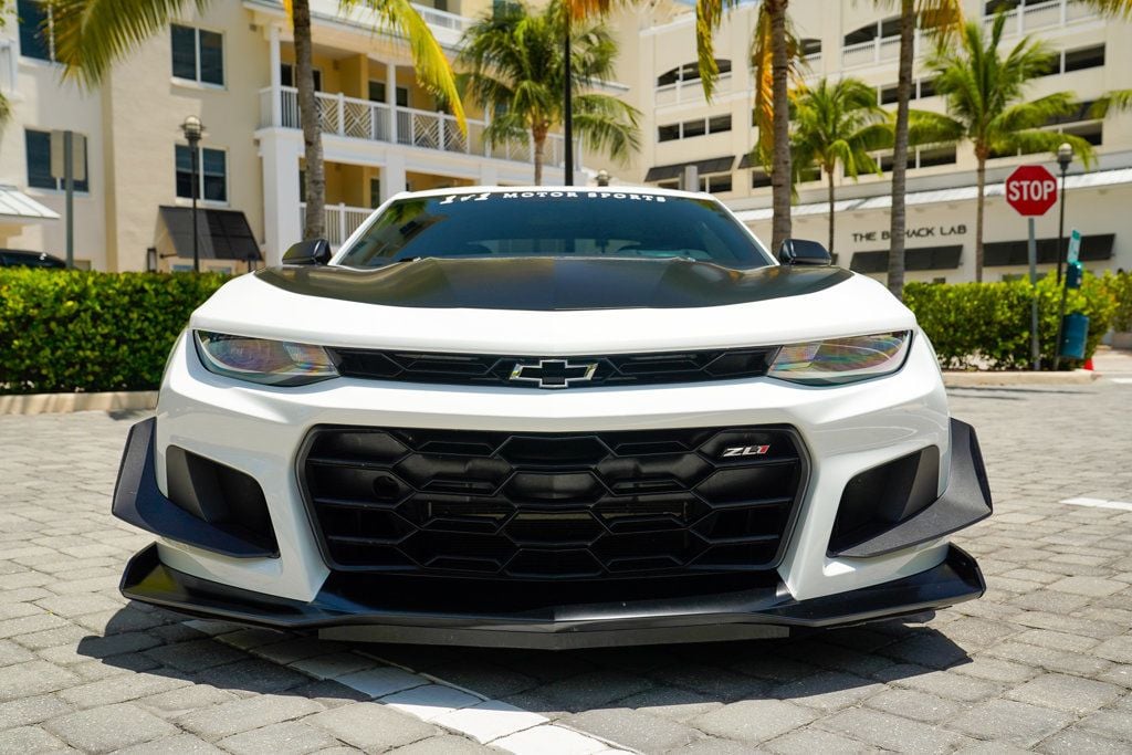 2018 Chevrolet Camaro Coupe ZL1 photo 8
