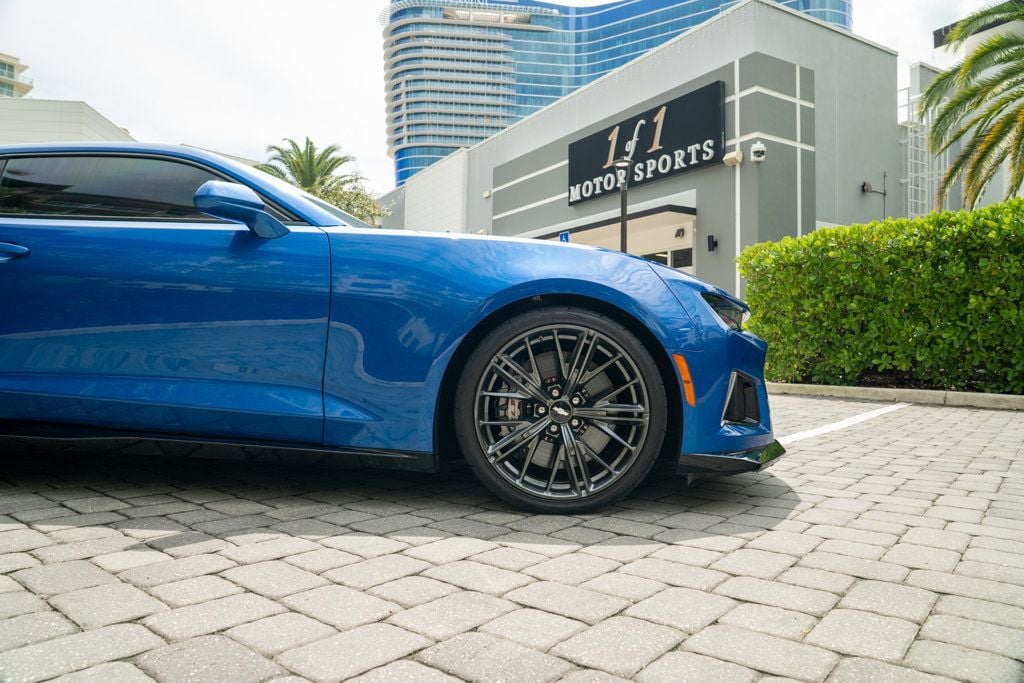 2018 Chevrolet Camaro ZL1 photo 13
