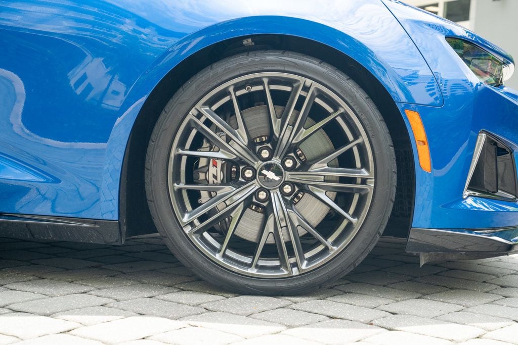 2018 Chevrolet Camaro ZL1 photo 14