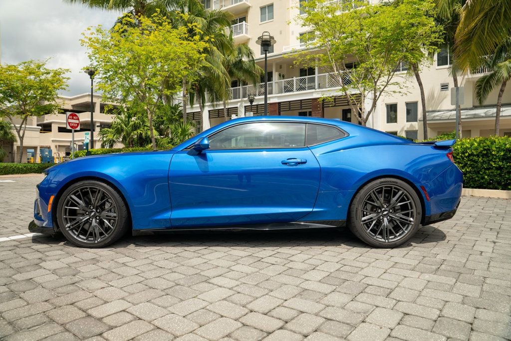 2018 Chevrolet Camaro ZL1 photo 32