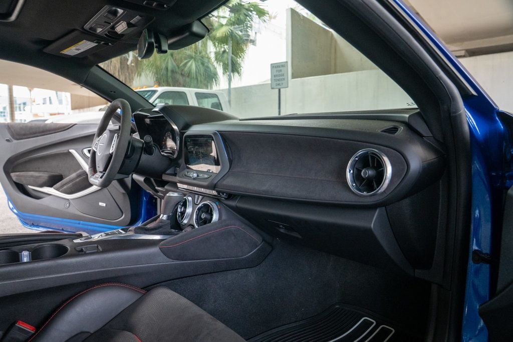 2018 Chevrolet Camaro 2dr Coupe ZL1 - 22903017 - 76