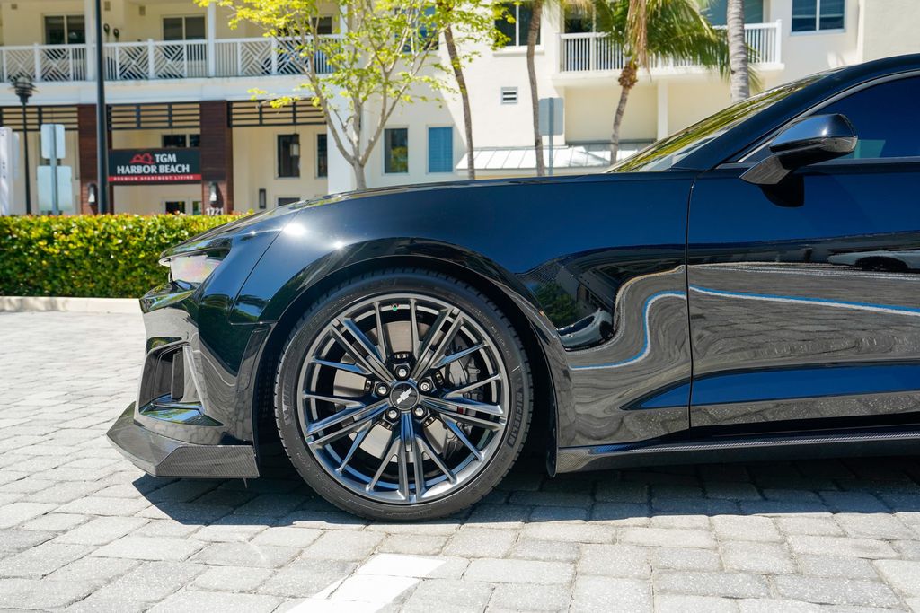 2018 Chevrolet Camaro 2dr Coupe ZL1 - 23017835 - 11