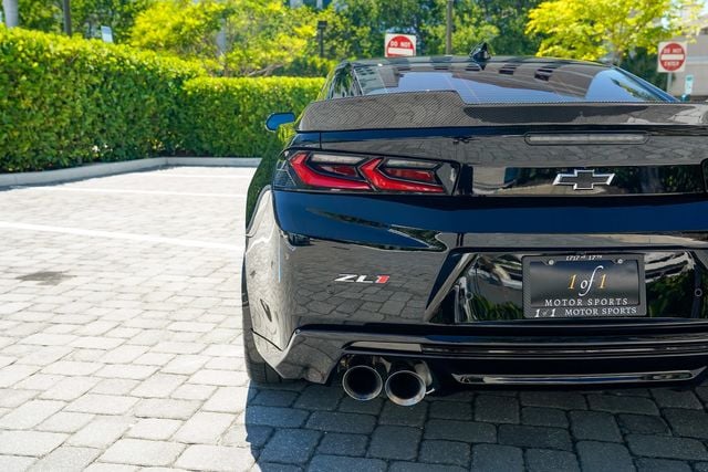 2018 Chevrolet Camaro 2dr Coupe ZL1 - 23017835 - 21