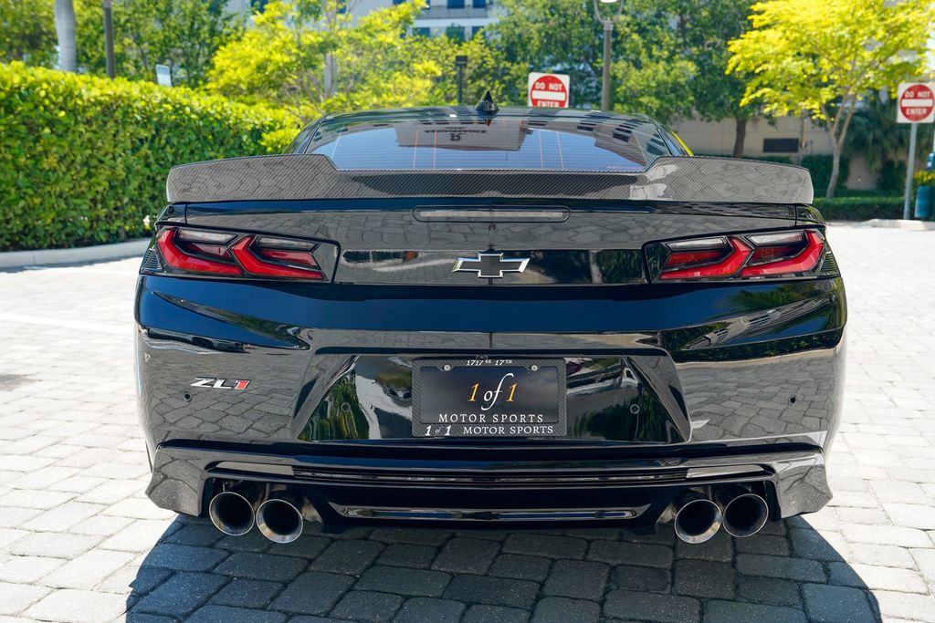 2018 Chevrolet Camaro 2dr Coupe ZL1 - 23017835 - 22