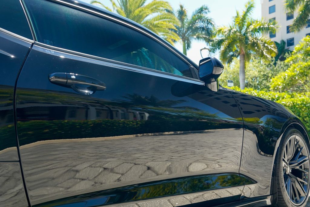 2018 Chevrolet Camaro 2dr Coupe ZL1 - 23017835 - 26