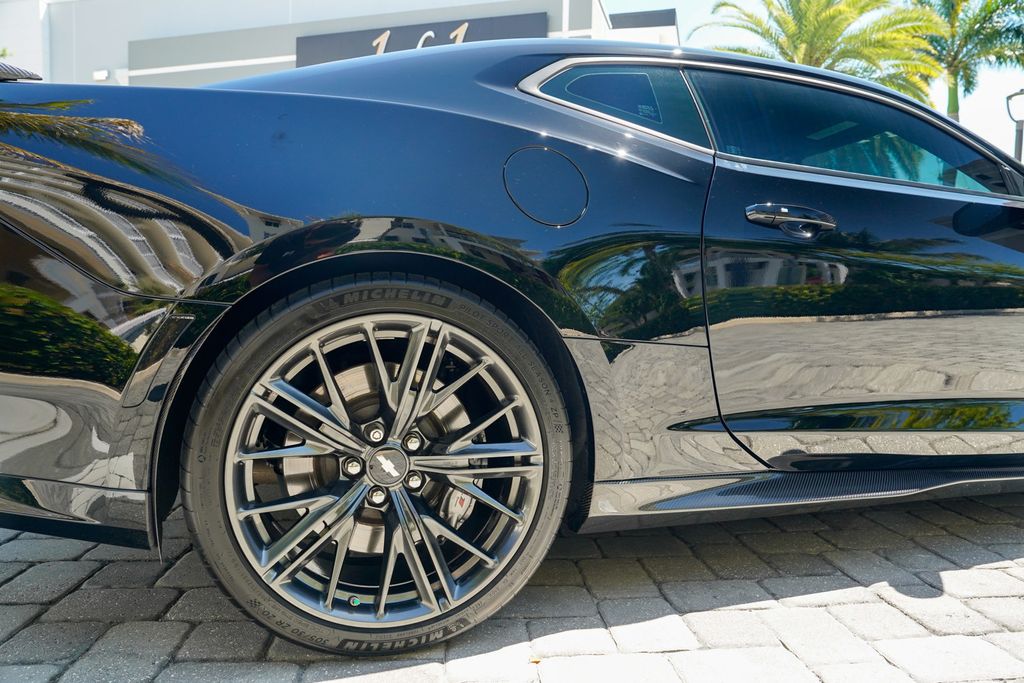 2018 Chevrolet Camaro 2dr Coupe ZL1 - 23017835 - 27