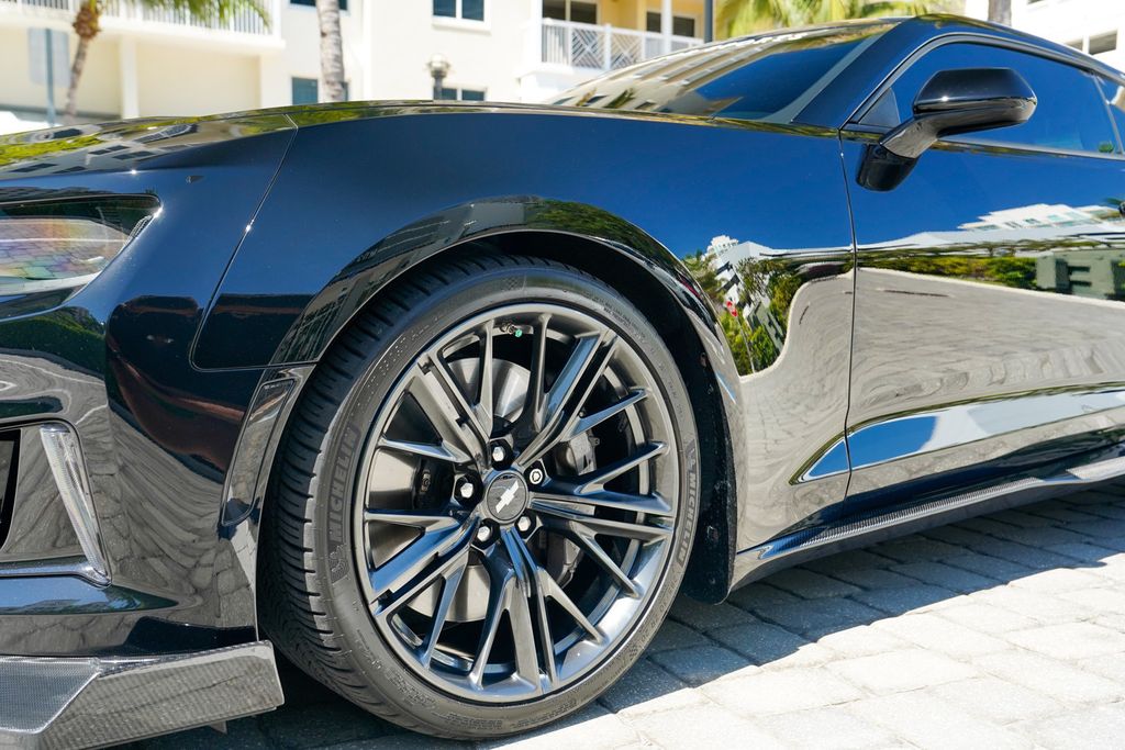 2018 Chevrolet Camaro 2dr Coupe ZL1 - 23017835 - 40