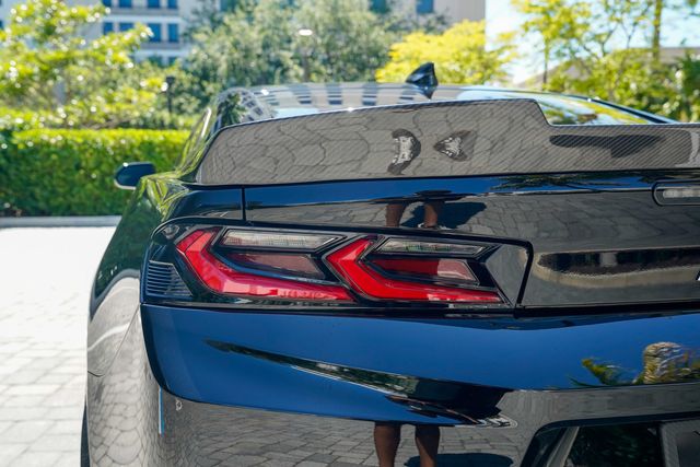 2018 Chevrolet Camaro 2dr Coupe ZL1 - 23017835 - 43