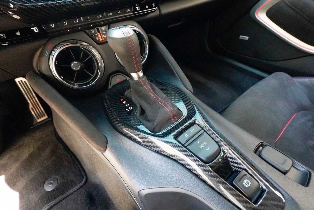 2018 Chevrolet Camaro 2dr Coupe ZL1 - 23017835 - 68
