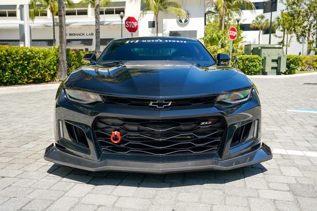 2018 Chevrolet Camaro 2dr Coupe ZL1 - 23017835 - 6