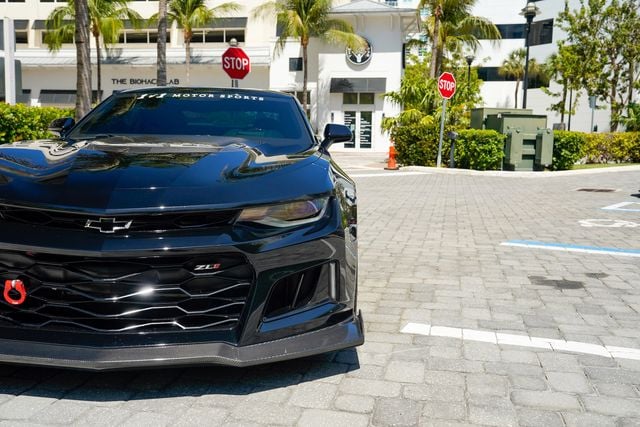 2018 Chevrolet Camaro 2dr Coupe ZL1 - 23017835 - 7