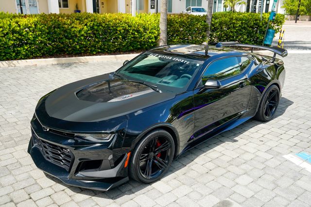 2018 Chevrolet Camaro 2dr Coupe ZL1 - 23028199 - 9