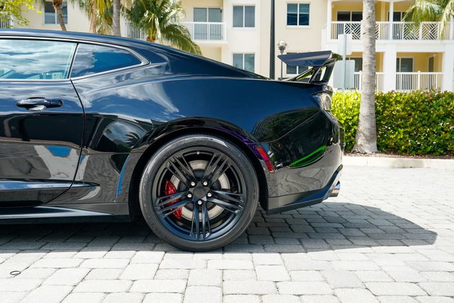 2018 Chevrolet Camaro 2dr Coupe ZL1 - 23028199 - 15