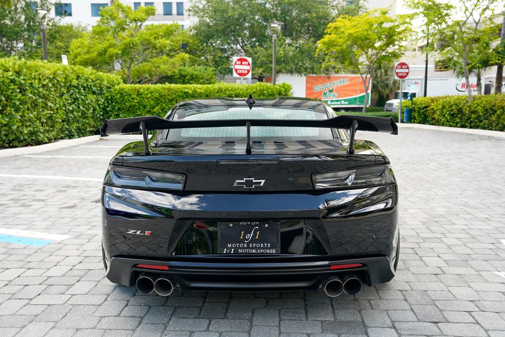 2018 Chevrolet Camaro 2dr Coupe ZL1 - 23028199 - 21