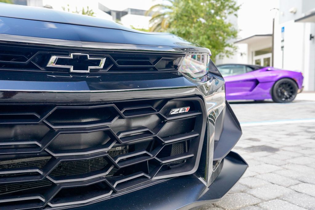 2018 Chevrolet Camaro 2dr Coupe ZL1 - 23028199 - 40