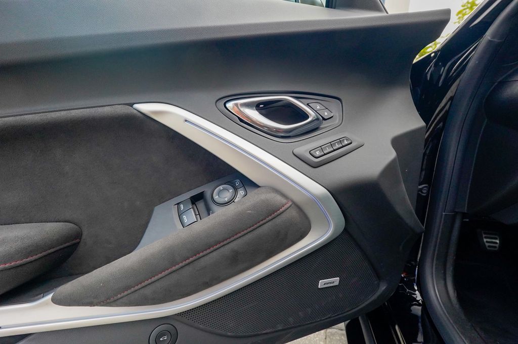 2018 Chevrolet Camaro 2dr Coupe ZL1 - 23028199 - 52