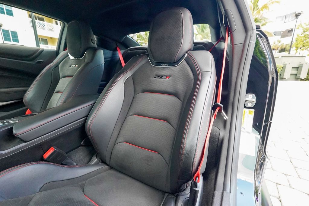 2018 Chevrolet Camaro 2dr Coupe ZL1 - 23028199 - 57