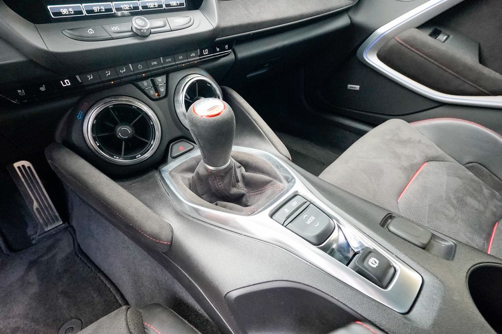 2018 Chevrolet Camaro 2dr Coupe ZL1 - 23028199 - 64