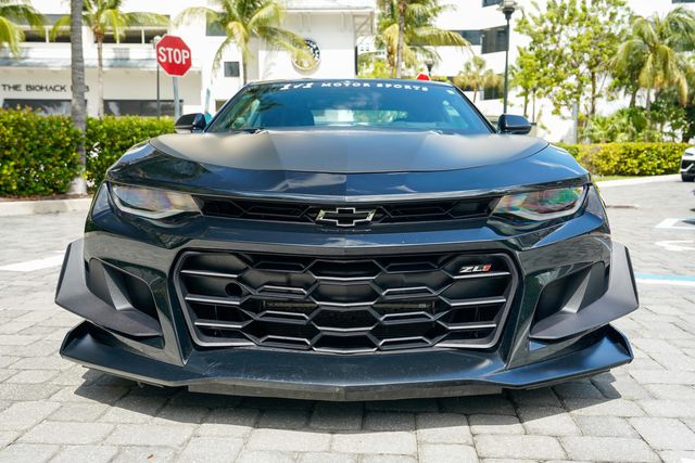 2018 Chevrolet Camaro 2dr Coupe ZL1 - 23028199 - 6