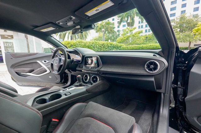 2018 Chevrolet Camaro 2dr Coupe ZL1 - 23028199 - 75
