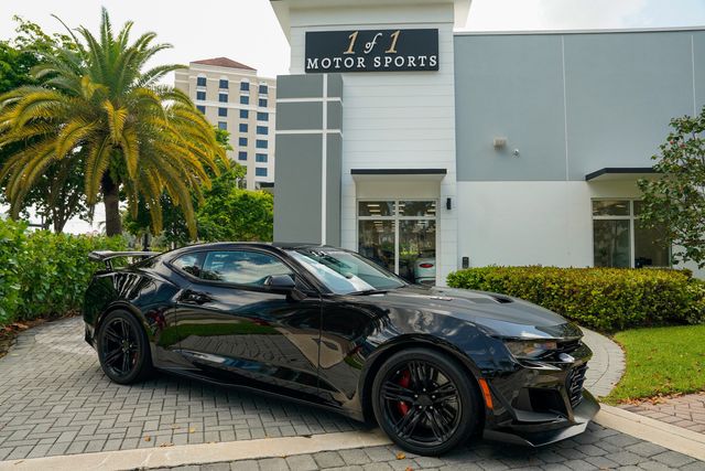 2018 Chevrolet Camaro 2dr Coupe ZL1 - 23028199 - 82