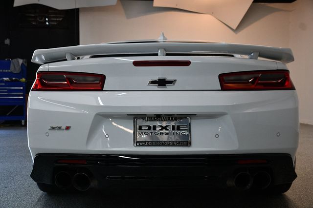 2018 Chevrolet Camaro 2dr Coupe ZL1 - 23031499 - 11