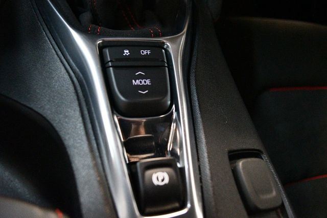 2018 Chevrolet Camaro 2dr Coupe ZL1 - 23031499 - 56