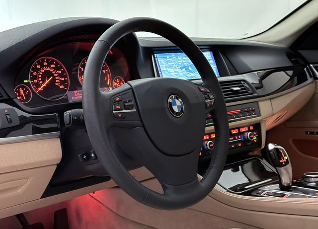 2018 Chevrolet Camaro 2SS Coupe 8A - 22949043 - 16