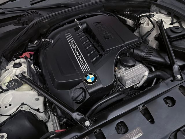 2018 Chevrolet Camaro 2SS Coupe 8A - 22949043 - 42