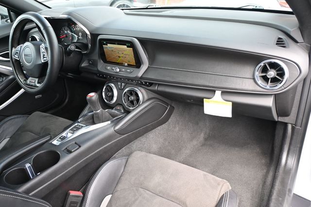 2018 Chevrolet Camaro 2SS Track Performance Package - 23020985 - 12