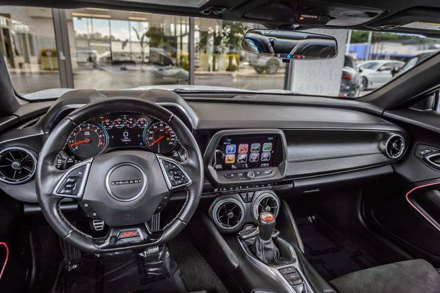 2018 Chevrolet Camaro CAMARO 1SS REDLINE EDITION - SIX SPEED - SUPER CLEAN MUST SEE - 23023693 - 33