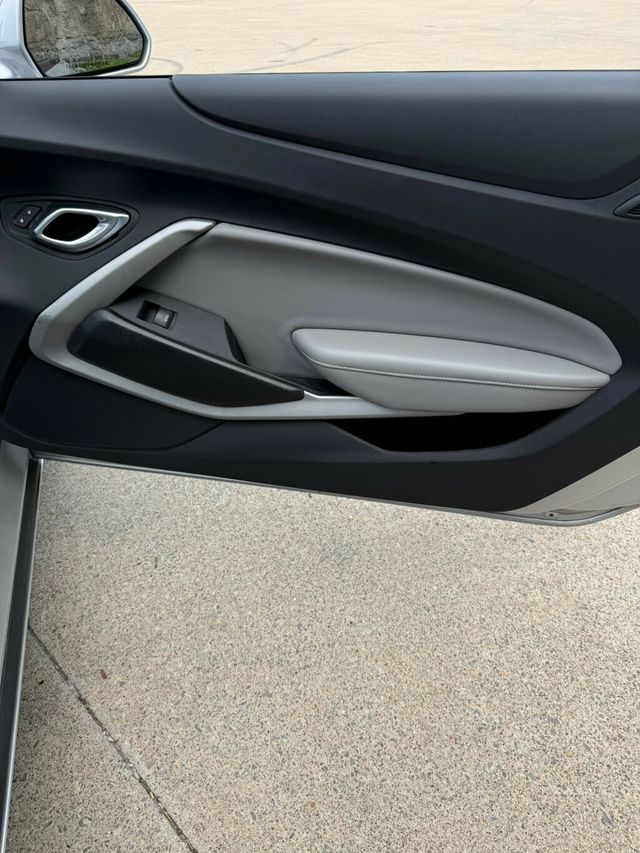 2018 Chevrolet Camaro Camaro Rally Sport Convertible - 23000022 - 26