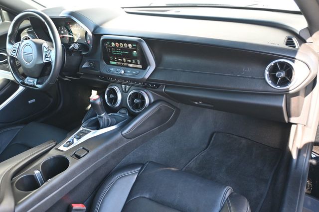 2018 Chevrolet Camaro Coupe SS 6 Speed Manual - 22970904 - 9