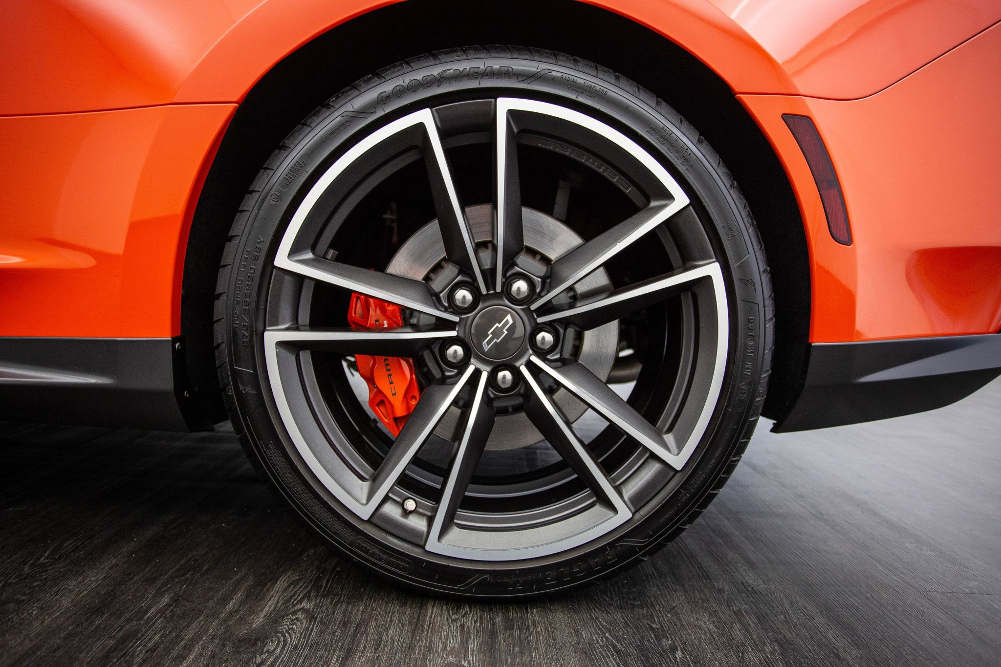 2018 Chevrolet Camaro 2SS Coupe photo 40