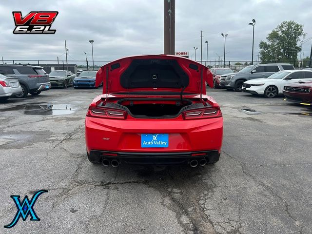 2018 Chevrolet Camaro SS Convertible 2D - 23084732 - 13