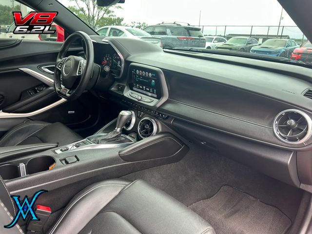 2018 Chevrolet Camaro SS Convertible 2D - 23084732 - 17