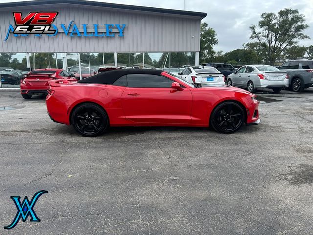 2018 Chevrolet Camaro SS Convertible 2D - 23084732 - 7