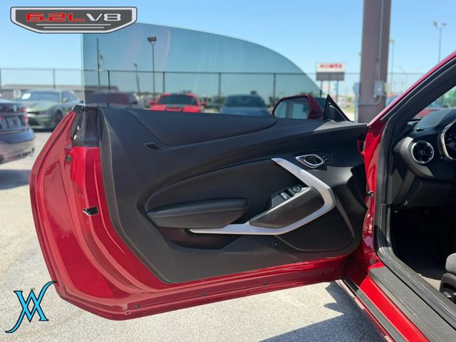2018 Chevrolet Camaro SS Coupe 2D - 23068516 - 10