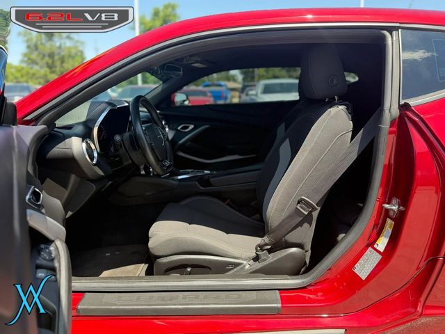2018 Chevrolet Camaro SS Coupe 2D - 23068516 - 11