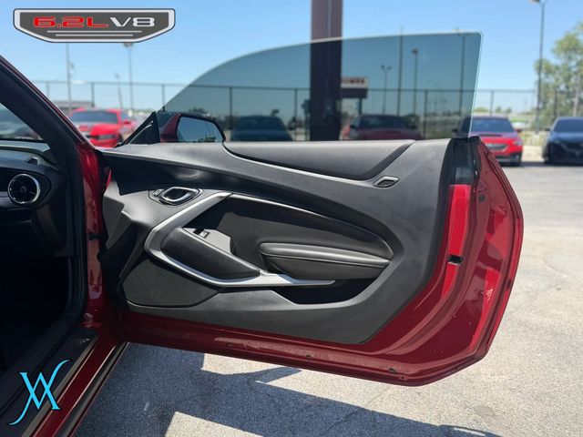 2018 Chevrolet Camaro SS Coupe 2D - 23068516 - 14