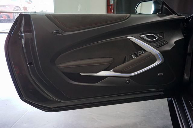 2018 Chevrolet Camaro *ZL1 1LE Track Package* *6-Speed Manual* *OInly 8k Miles* - 23003382 - 14