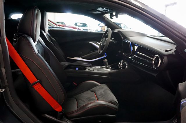 2018 Chevrolet Camaro *ZL1 1LE Track Package* *6-Speed Manual* *OInly 8k Miles* - 23003382 - 33