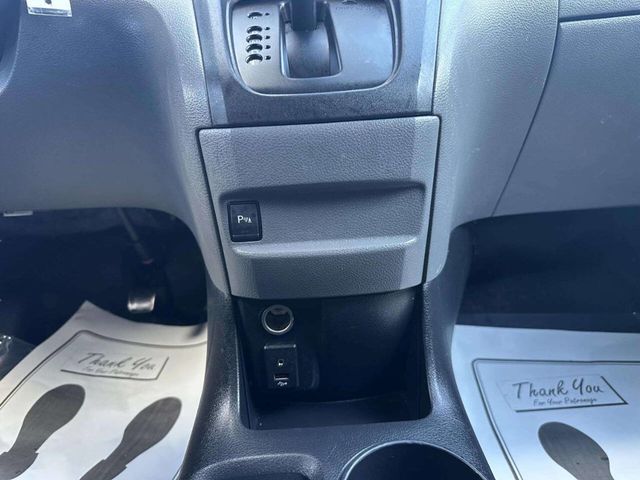 2018 Chevrolet City Express Cargo Van FWD 115" LS - 23041380 - 29